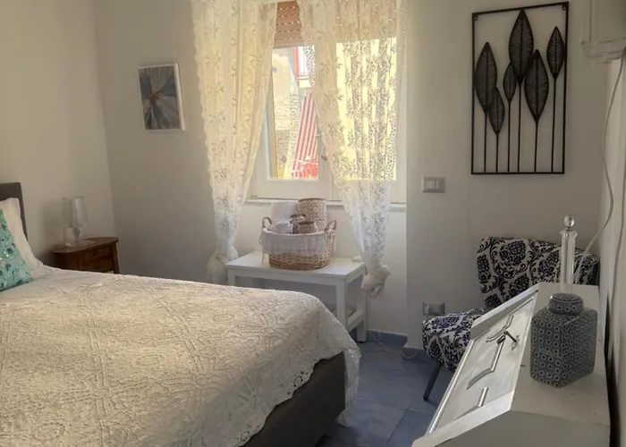 아파트 Acquamarina 아그로폴리